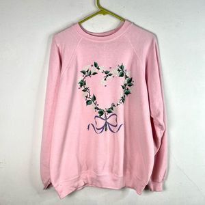 Vintage Hanes Graphic Pink Sweatshirt with the heart Size XL